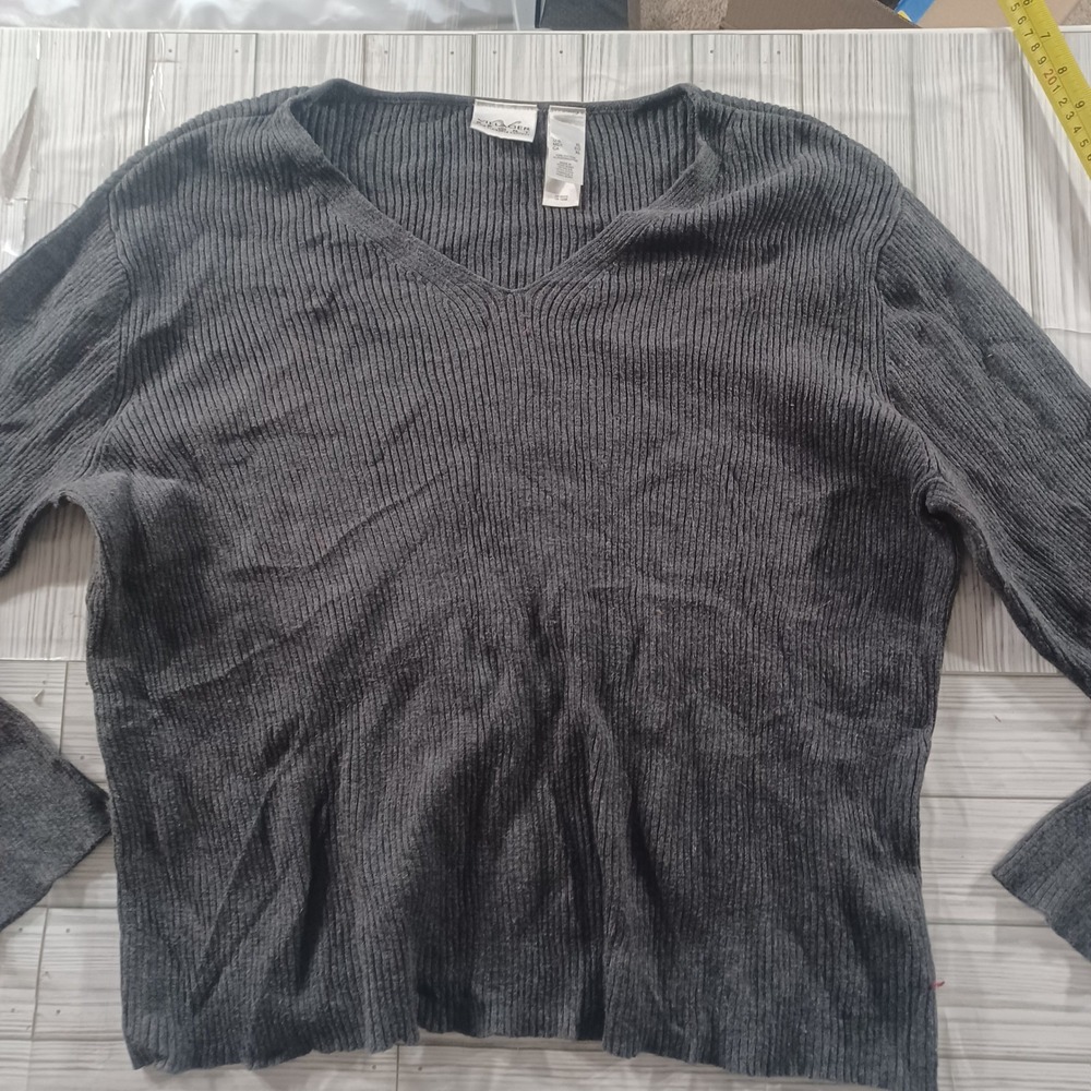 Villager Sport Liz Claiborne Womens XL Gray Ribbed V-Neck Cotton Sweater Top
